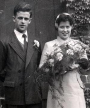 Patricia and Gordon Thomas